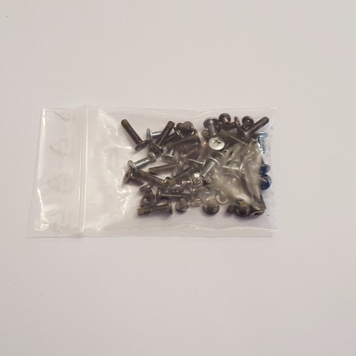 Toshiba Satellite Pro S300-11R Schraubensatz Screw Set Schrauben
