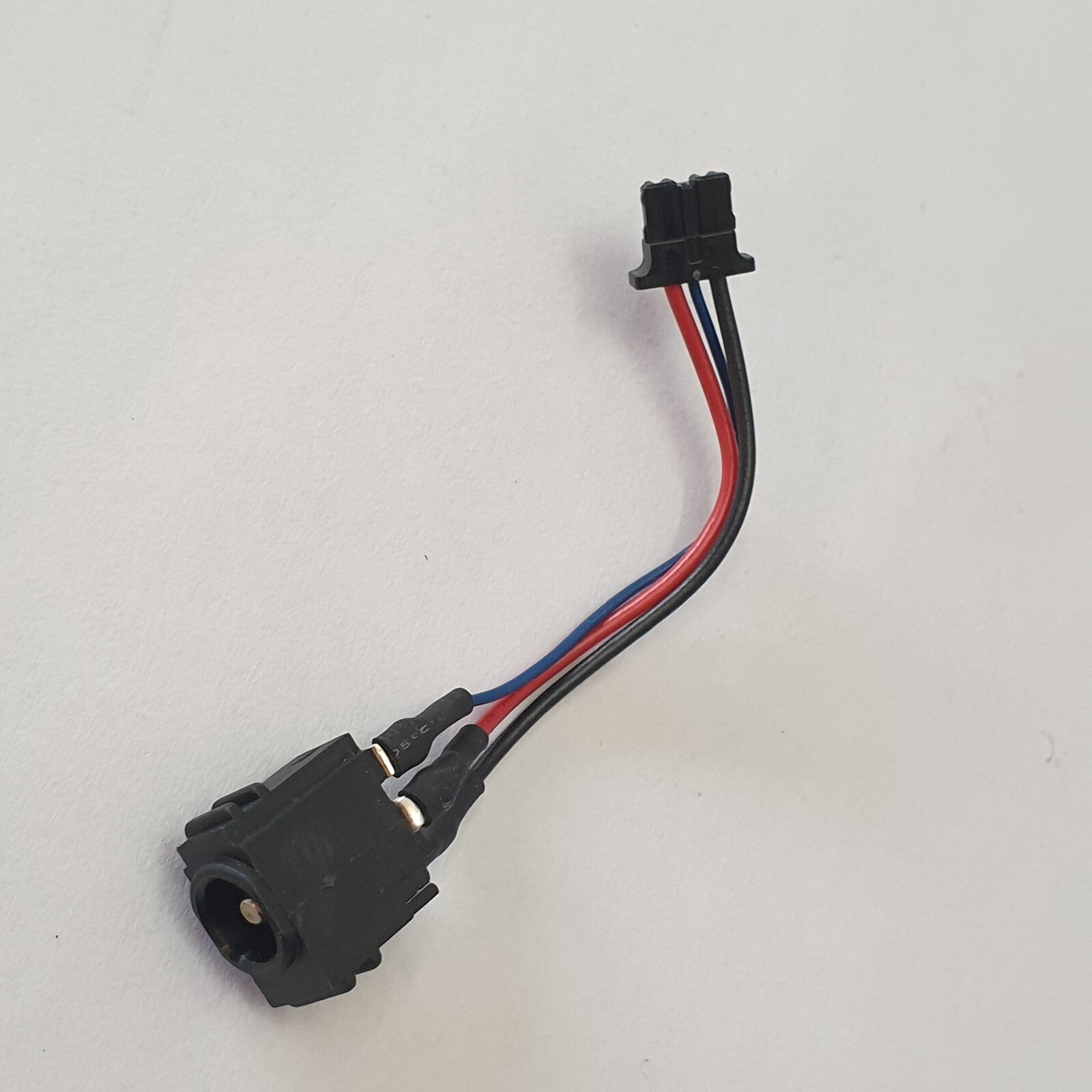 Fujitsu Lifebook E458 Original Strombuchse Netzbuchse DC In Cable Power Jack