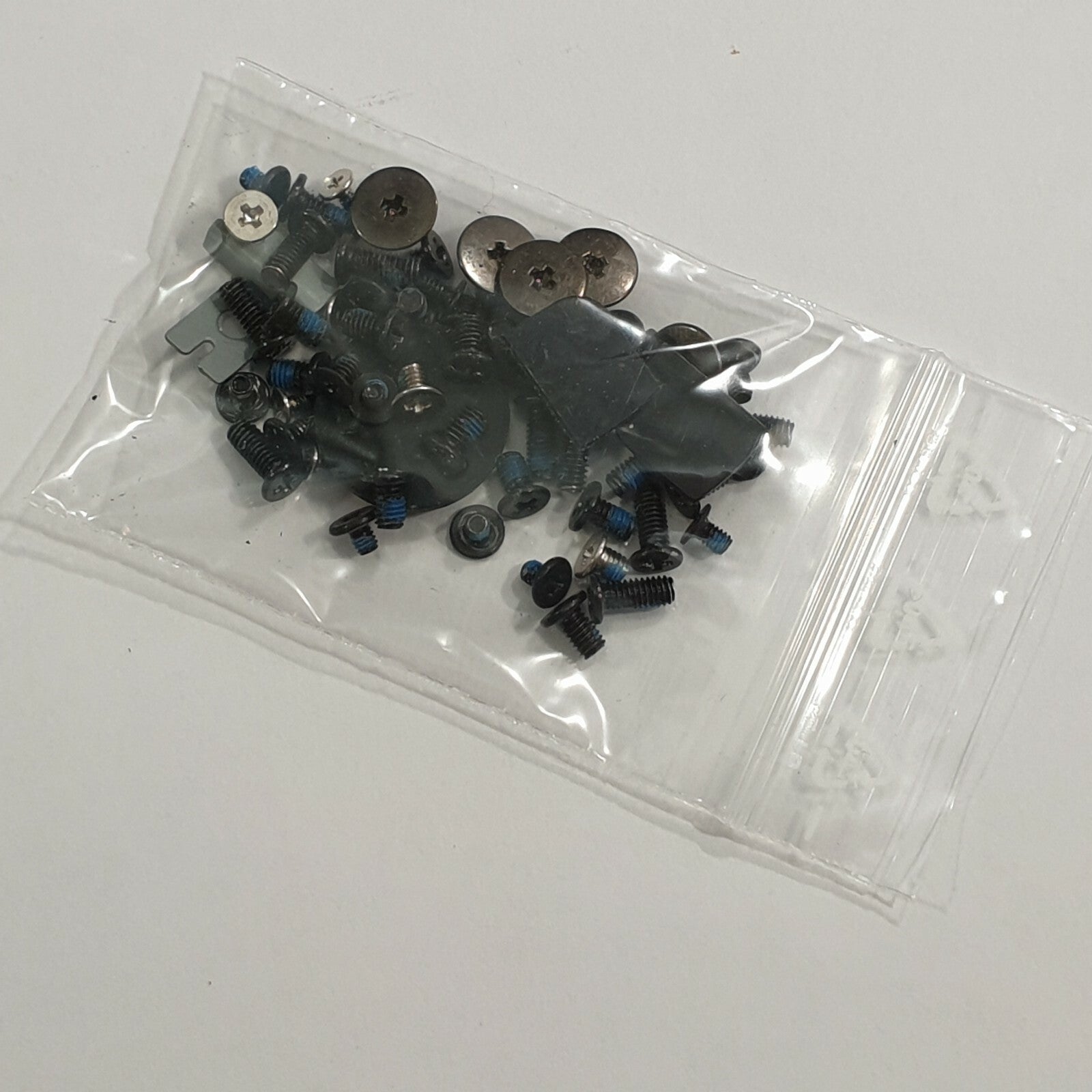 HP Pavilion dm4-2000 Schraubensatz Screw Set Schrauben Gehäuse