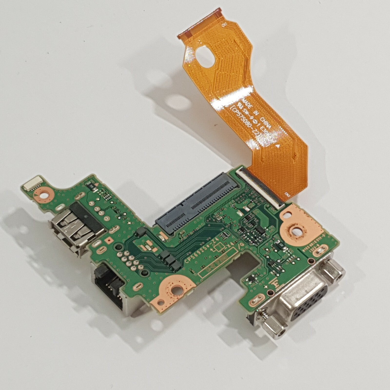 Fujitsu Lifebook T902 VGA Monitor LAN I/O Board VGA LAN USB Tochterplatine Input – Bild 2