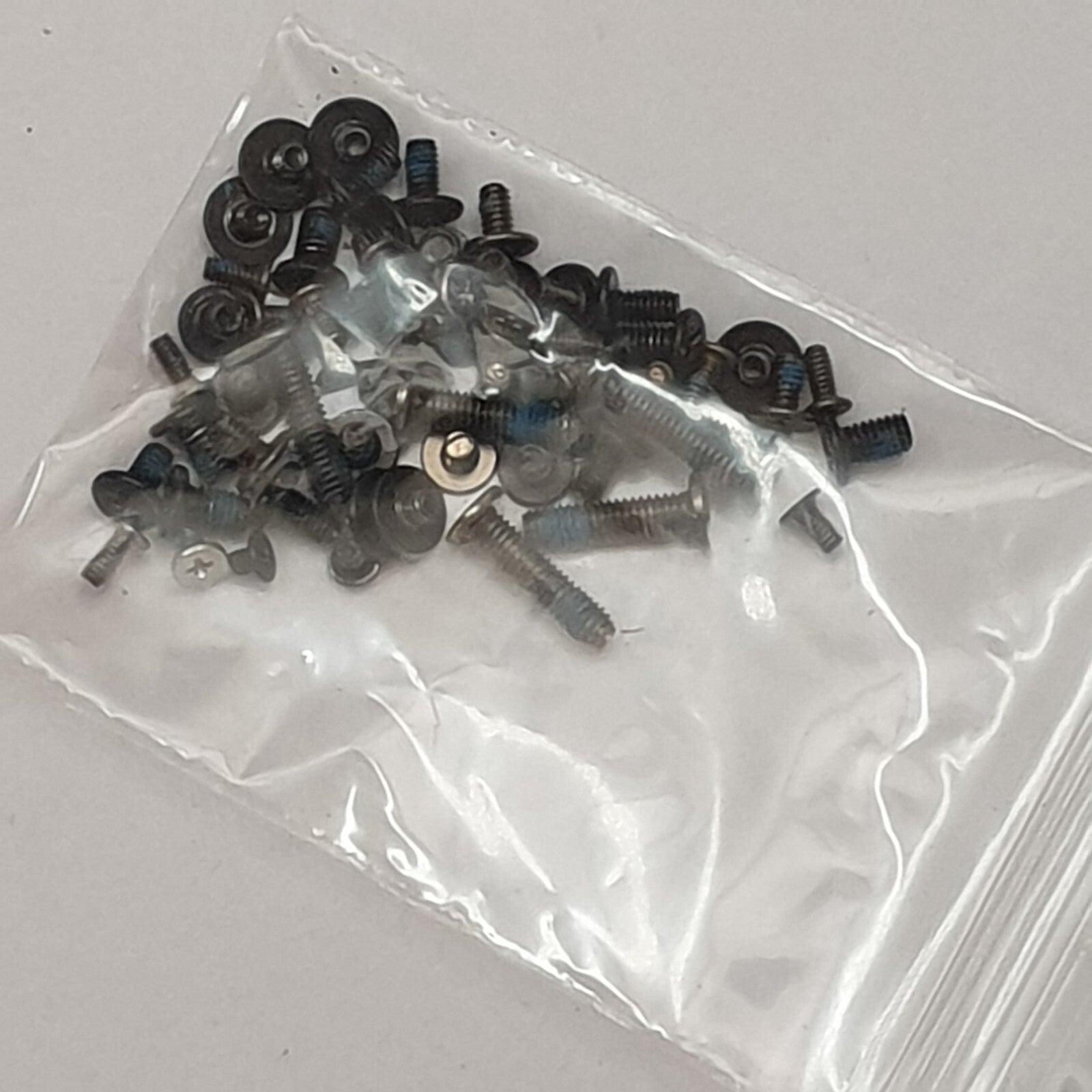 HP EliteBook 830 G7 Schraubensatz Screw Set Schrauben Gehäuse