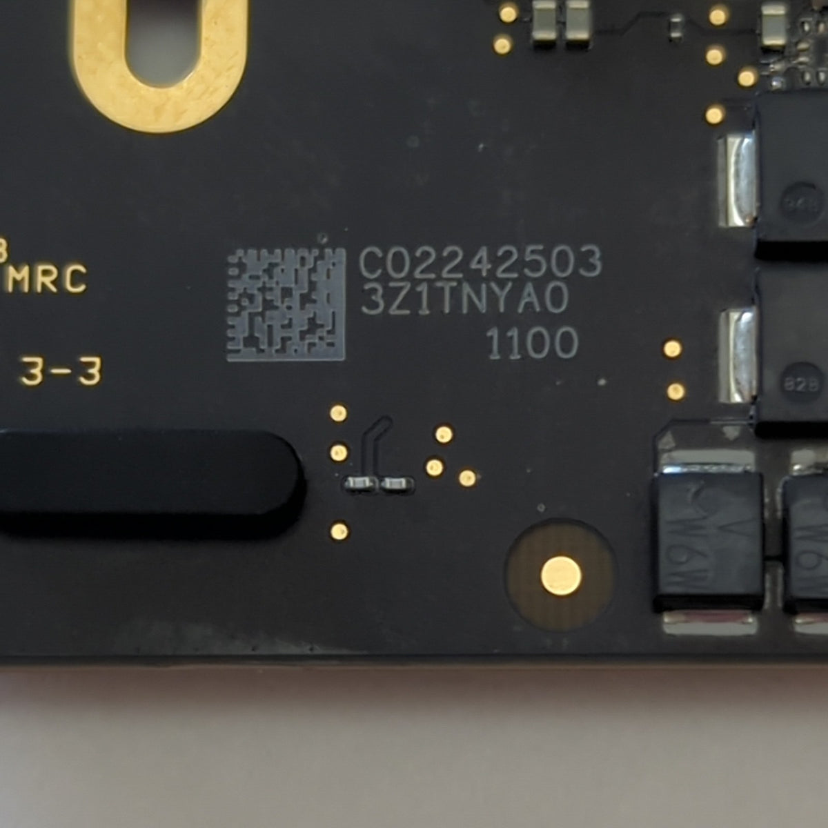 Apple MacBook Air 13 A2337 M1 2020 Logic Board 8GB RAM 256GB SSD Touch ID