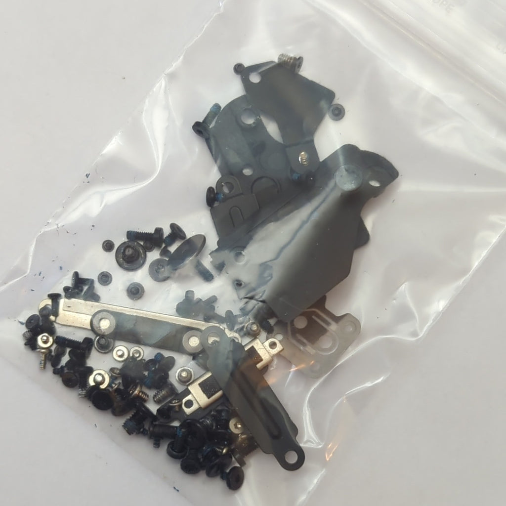 Apple MacBook Pro 16 Zoll A2141 (2019) Schraubensatz Schrauben Bleche Screw Set