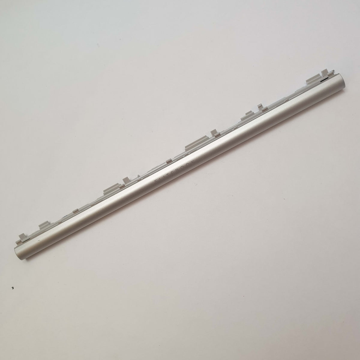 HP EliteBook 845 G11 Displayrahmen Bezel Frontblende Leiste Silber Ersatzteil