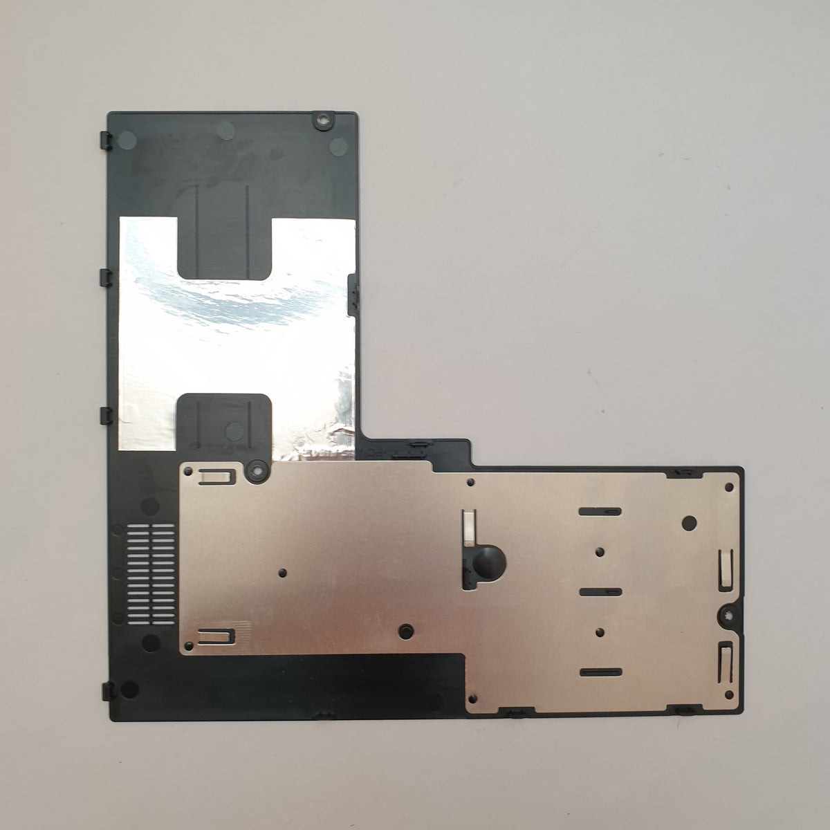 Fujitsu LifeBook E5510 Abdeckung Serviceklappe Cover Wartungsklappe