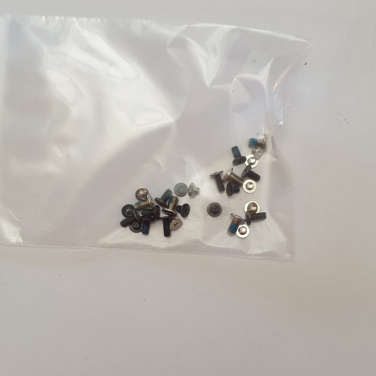 Lenovo ThinkPad L13 G3 Schraubensatz Screw Set Schrauben Gehäuseschrauben