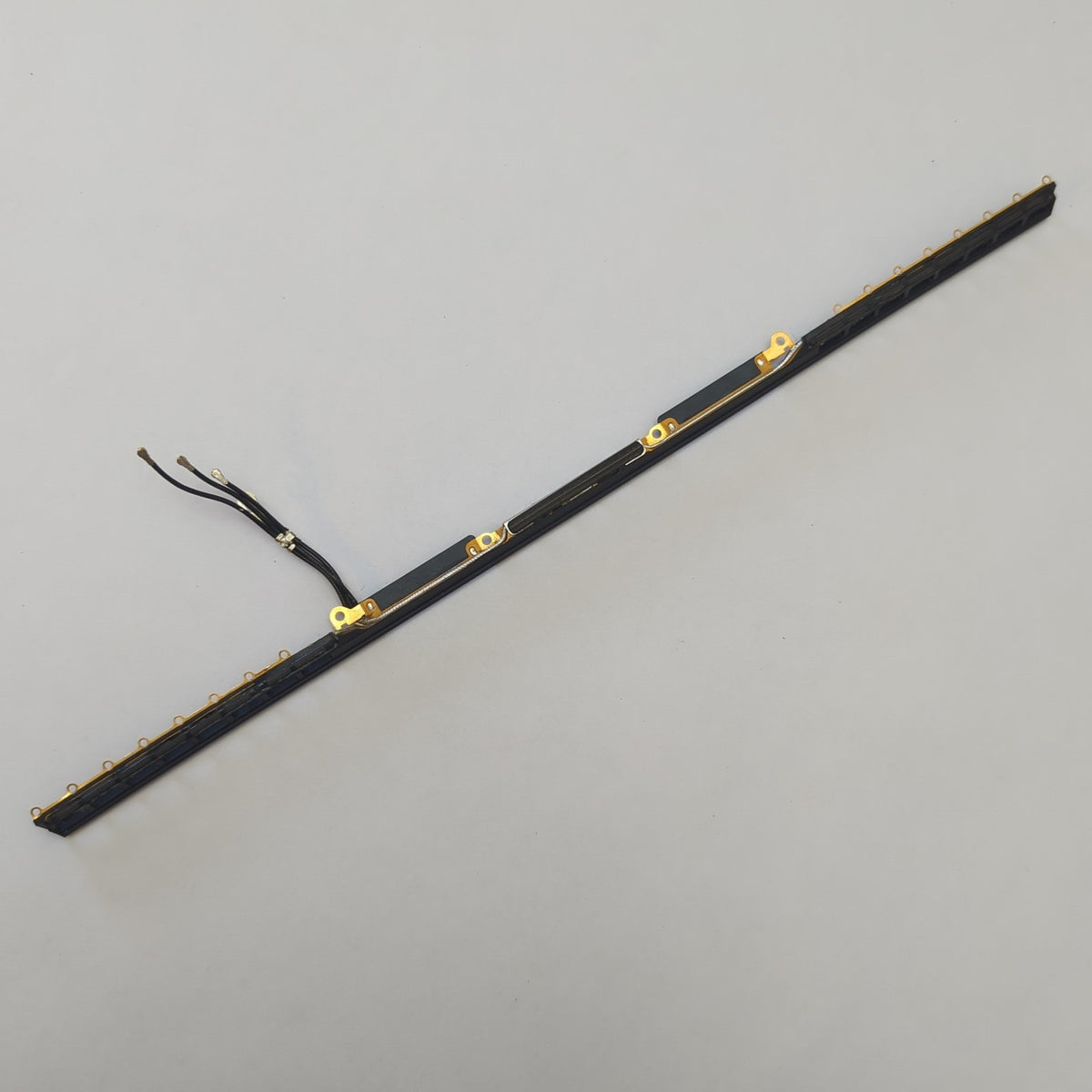 Apple MacBook Pro 16 Zoll A2141 (2019) WLAN Bluetooth Antennenmodul Antenna