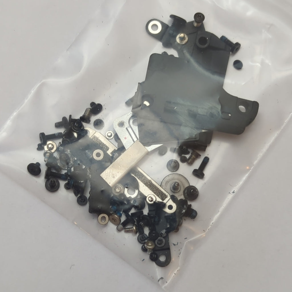 Apple MacBook Pro 16 Zoll A2141 (2019) Schraubensatz Schrauben Bleche Screw Set