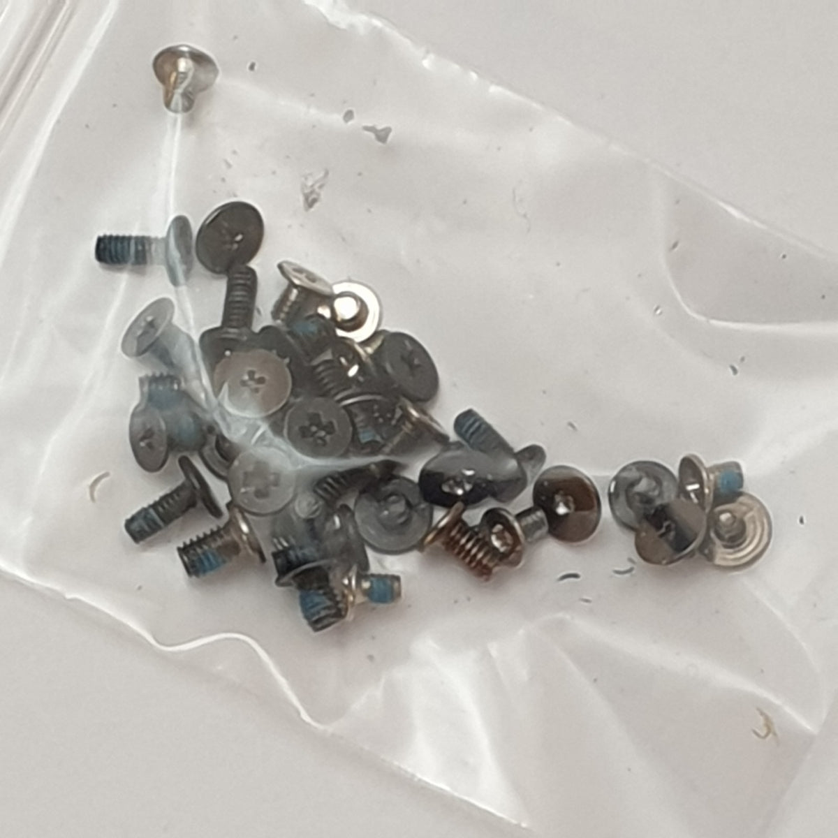 Lenovo ThinkPad T16 Gen 1 Schraubensatz Screw Set Schrauben Gehäuseschrauben